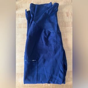 Figs Yola Maternity Skinny Scrub Pants